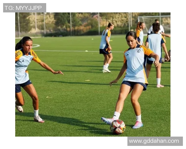 戈丁入选西甲年度最佳阵容:传奇后卫的辉煌时刻